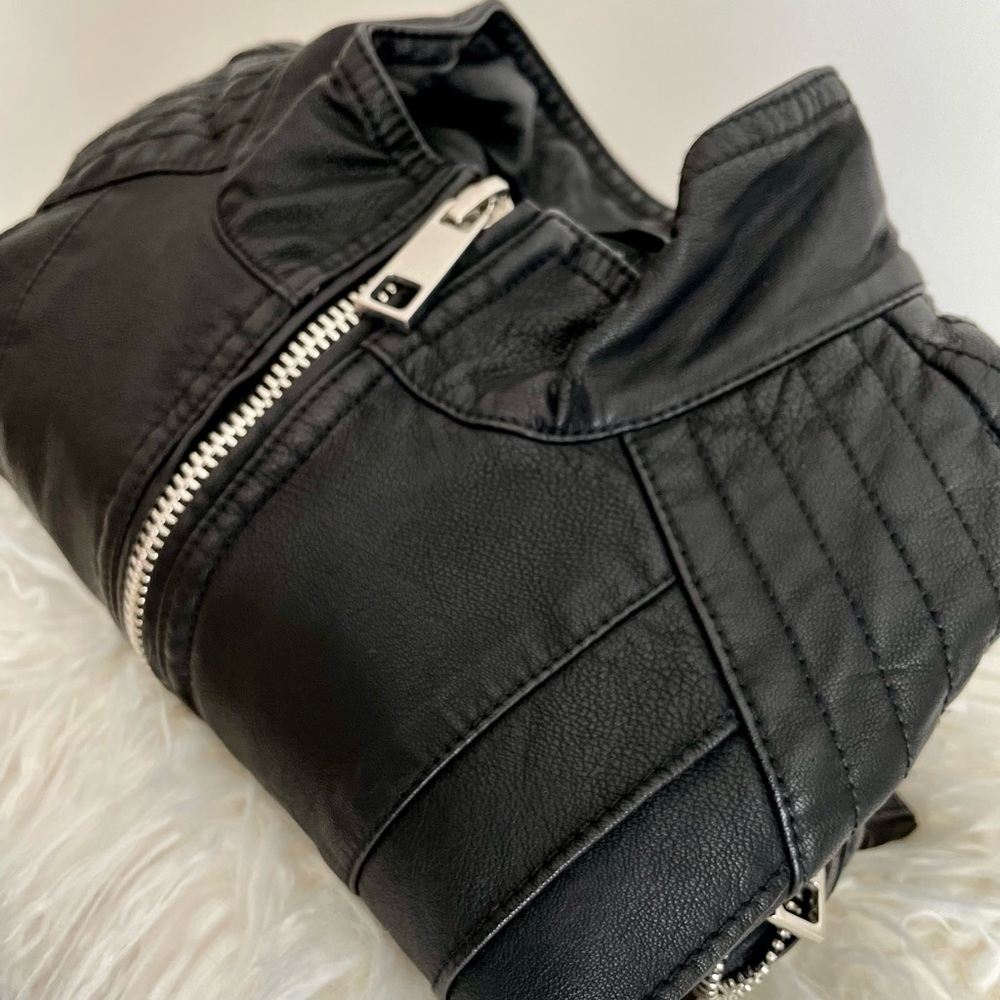 Guess Jacket - Picture 9 of 12